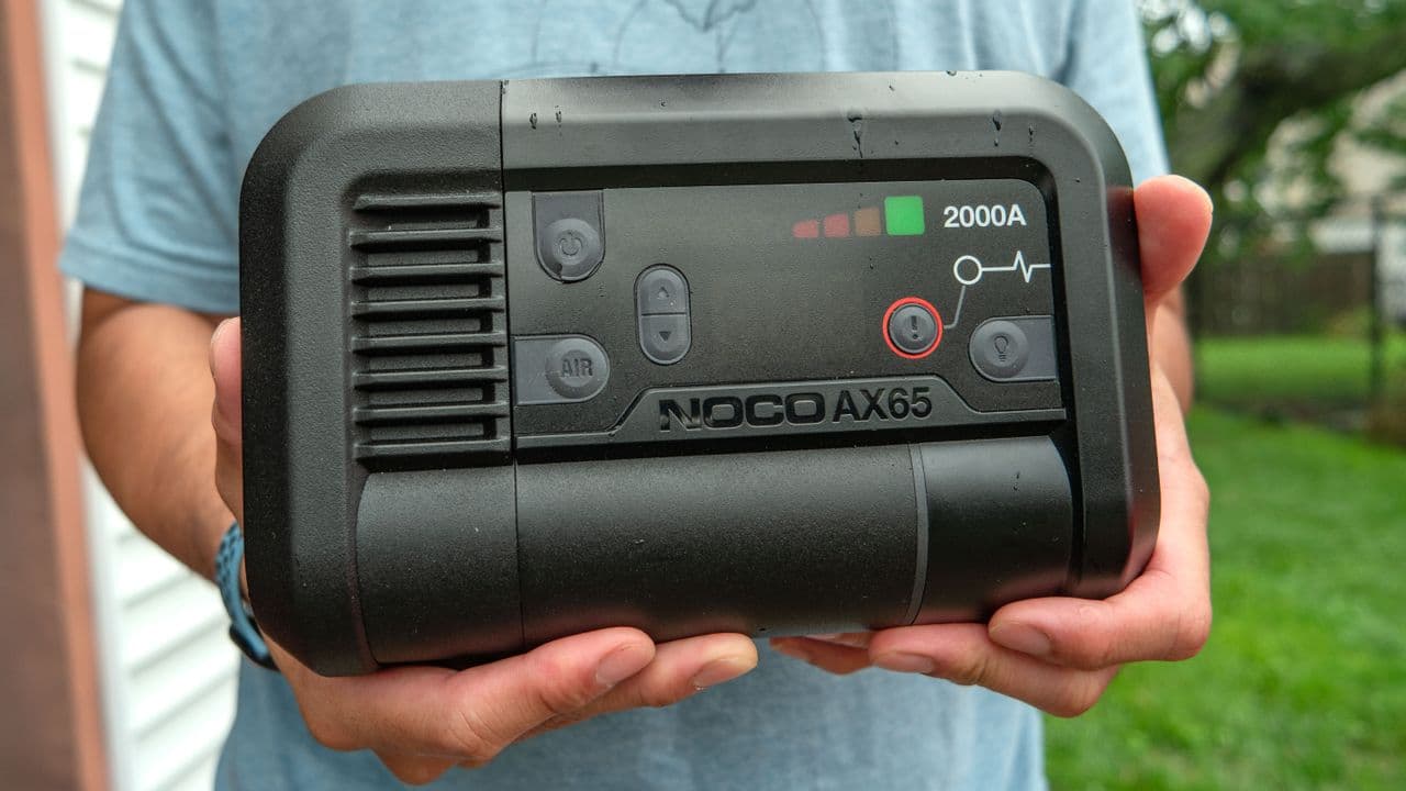 بررسی پاوربانک قدرتمند NOCO Boost Air AX65؛ فراتر از شارژ گوشی