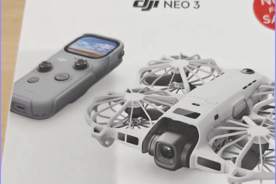 فاش شدن تصاویر پهپاد DJI Neo 3 با طراحی جدید و کنترلر صفحه نمایشدار
